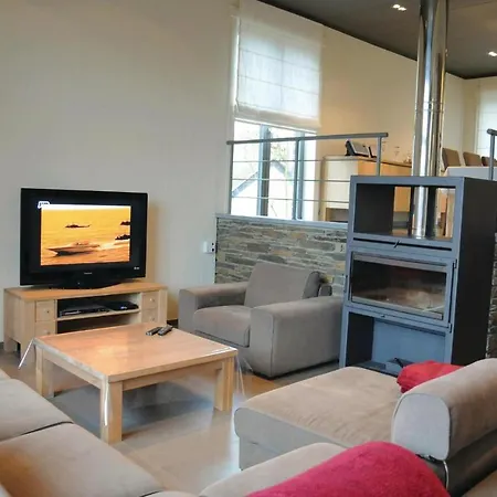 Holiday With Fireplace Vii
